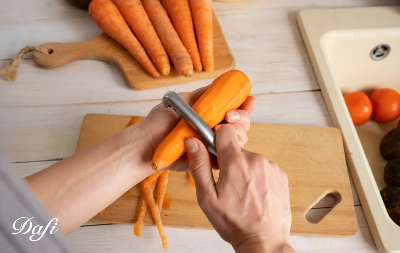 هویج و عسل برای پوست دست