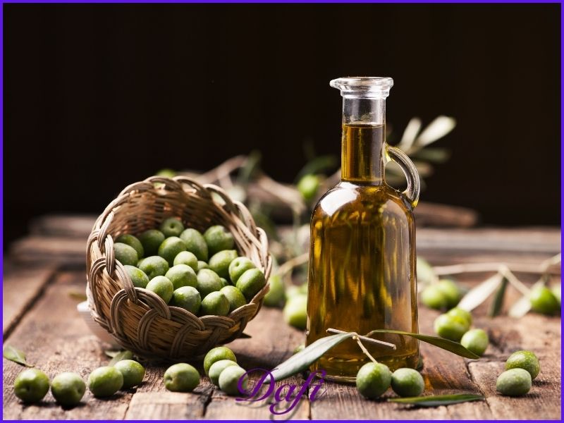 خواص و فواید روغن زیتون برای پوست چیست؟