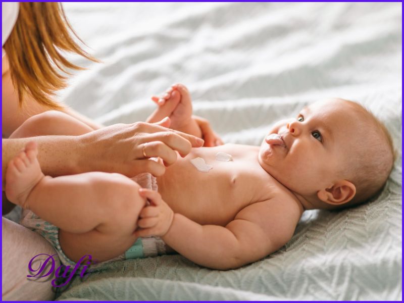 دستمال مرطوب نوزاد برای پاکسازی روزانه