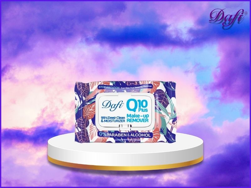 نگاهی اجمالی به دستمال مرطوبهای q10 دافی
